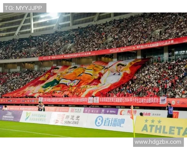 足球明星齐聚盛会激情对决精彩赛事回顾与幕后故事分享